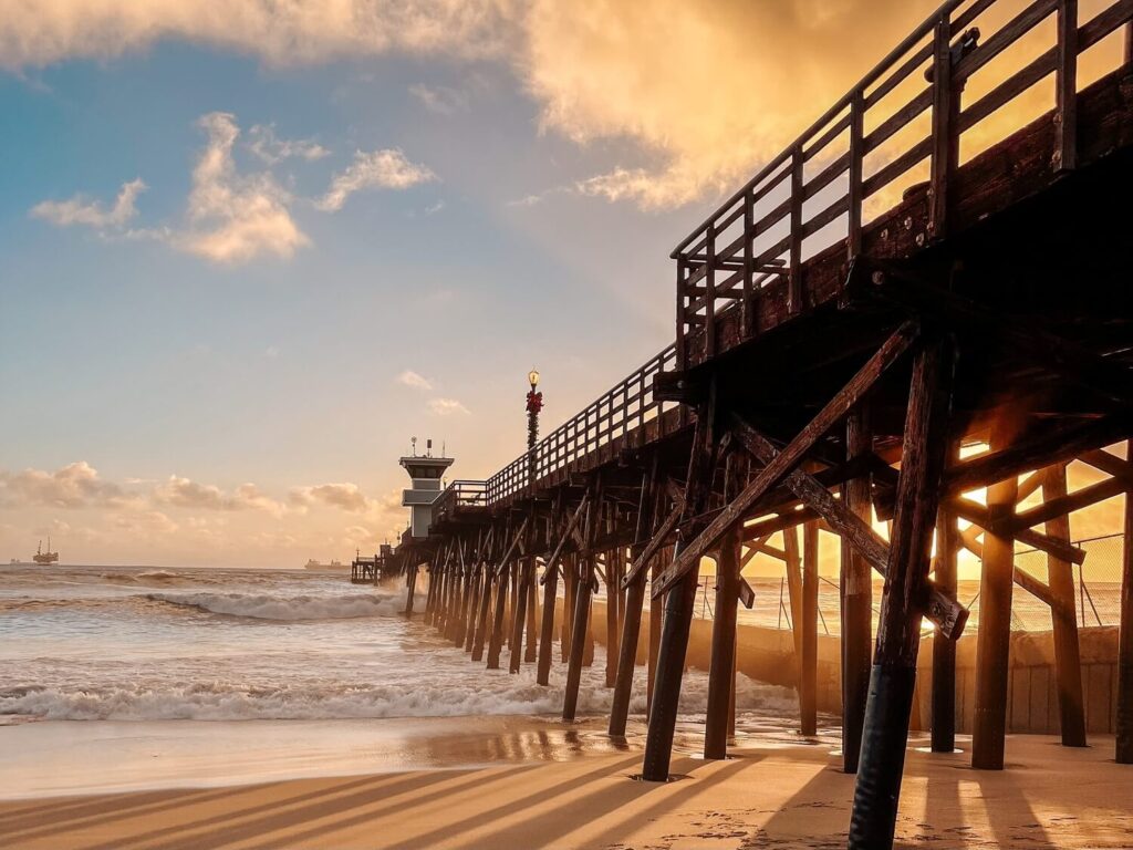 Beach pier at sunset | California timeshare cancellation