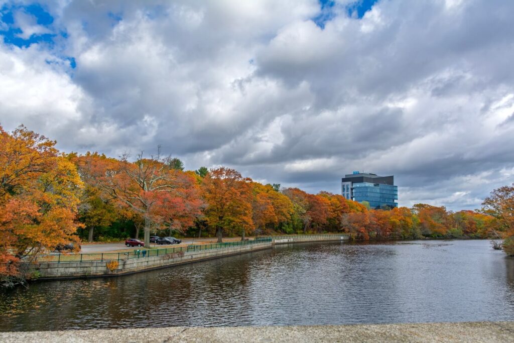 Vibrant fall foliage | Massachusetts timeshare cancellation