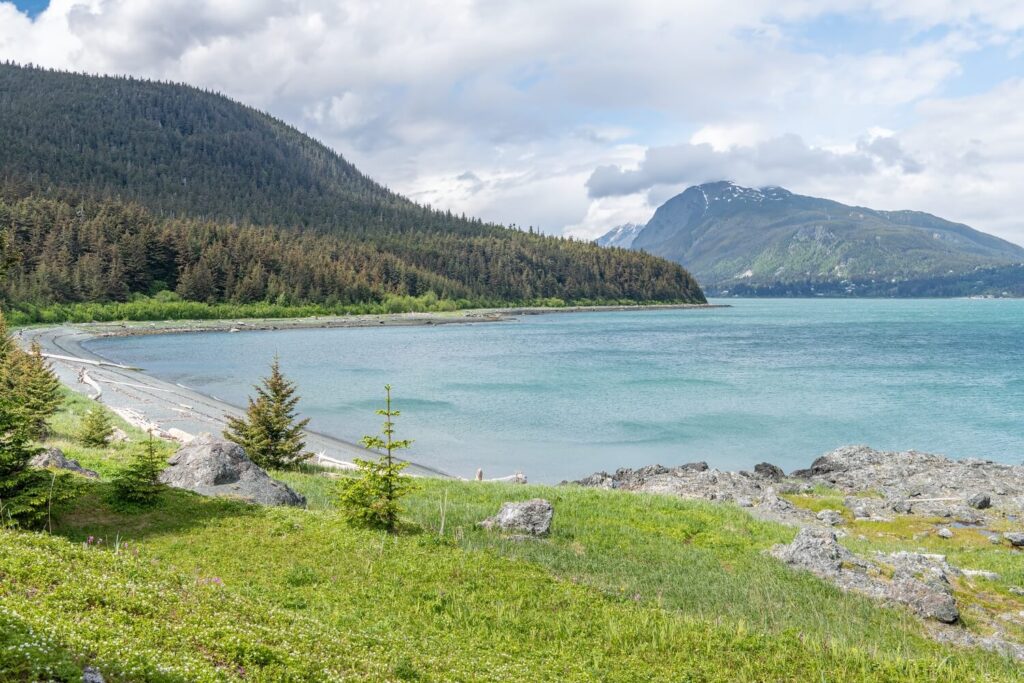 State park with a lake | Timeshare cancellation in Alaska