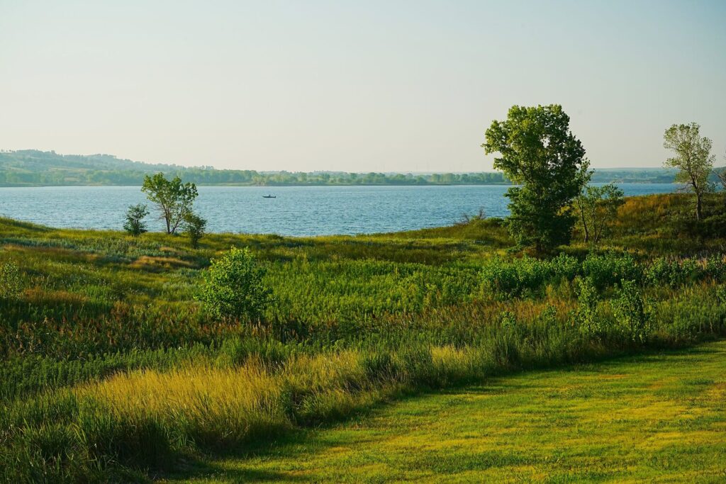 Recreation center with greenery | Kansas timeshare cancellation