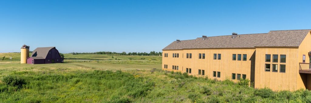 Rural farm with grass | Minnesota timeshare cancellation