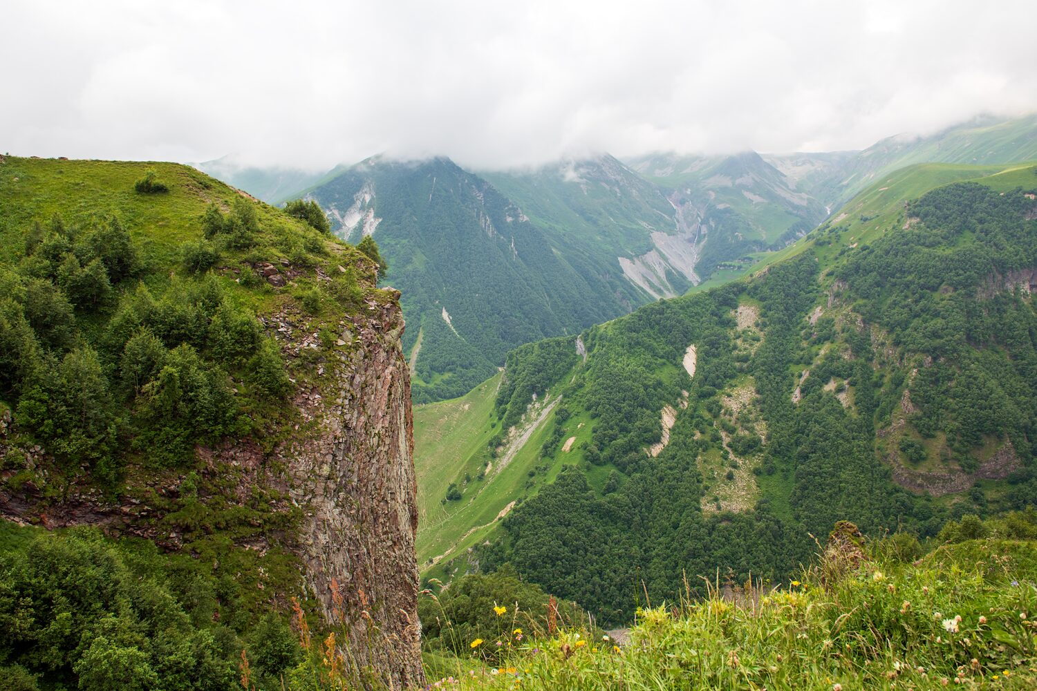 Mountains in a park | Georgia timeshare cancellation