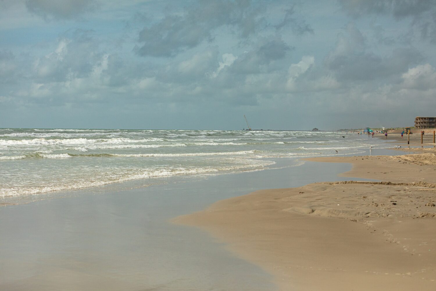 Heavy waves on the coast | Texas timeshare cancellation