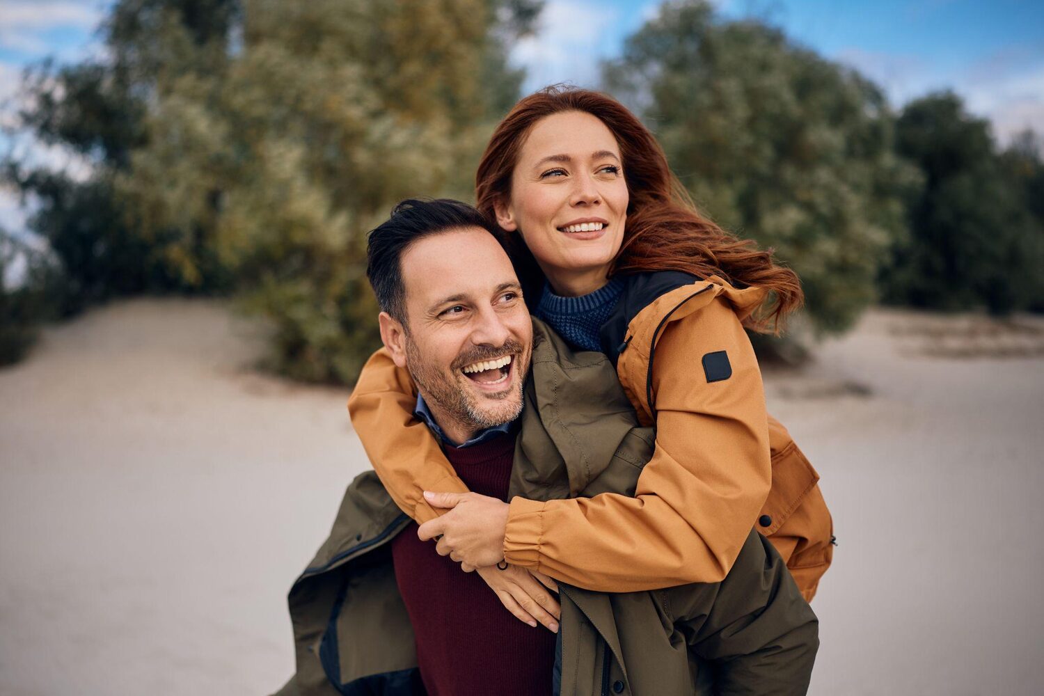 Couple enjoying life after cancellation | Best timeshare cancellation company