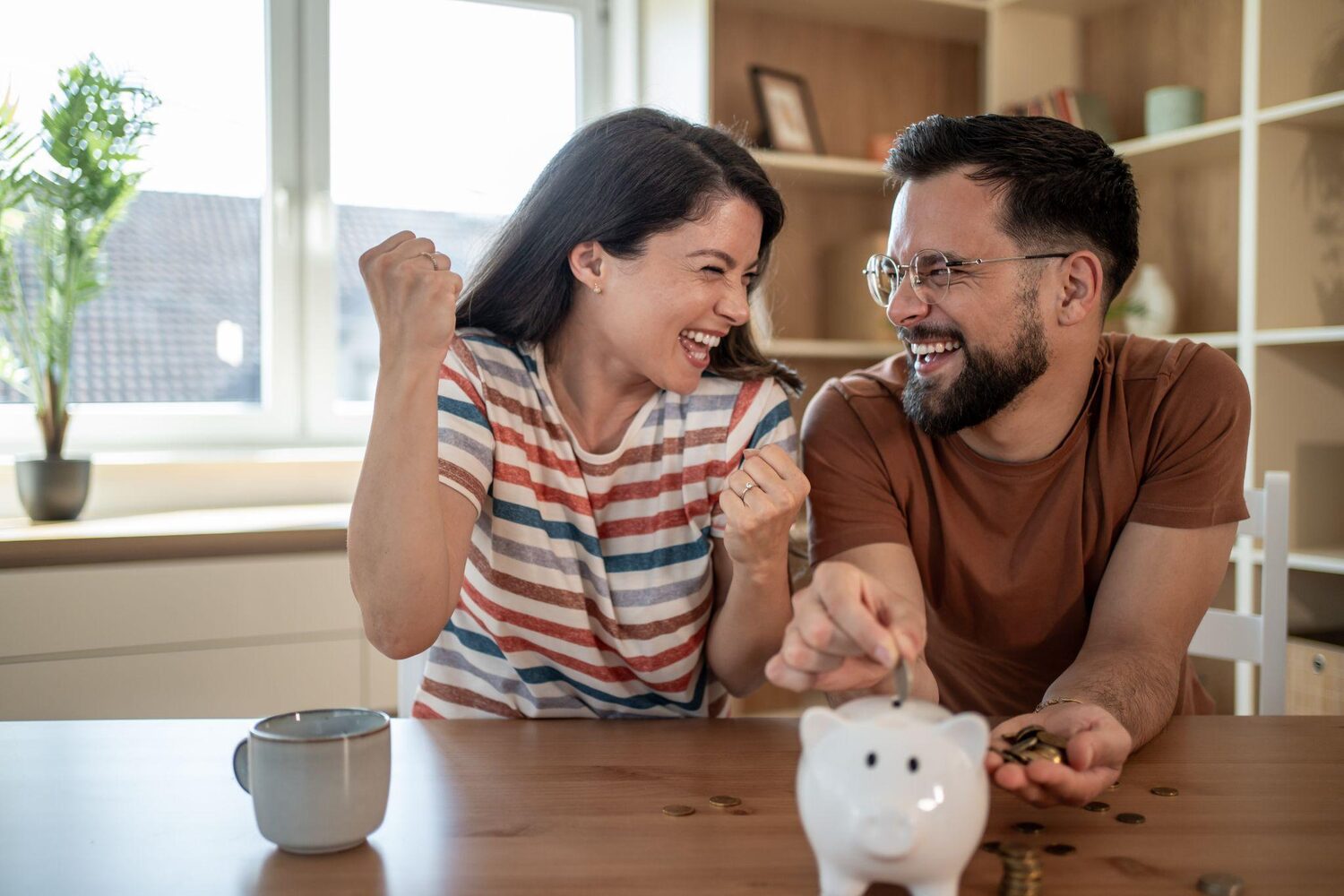 Happy couple after successfully canceling their timeshare | What happens when you default on a timeshare?